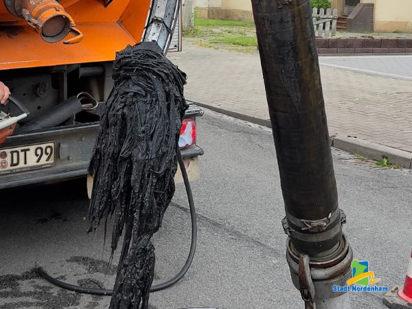 vandalismus bushaltestellen 2 600 450