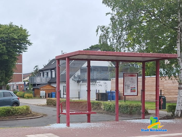 vandalismus bushaltestellen 2 600 450